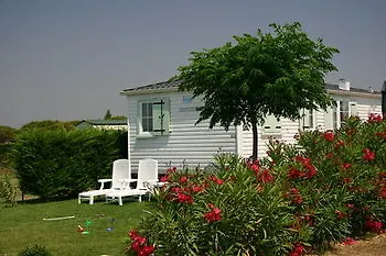Mobil Home Dans Camping Lattes